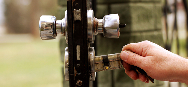 front door latch repair West Puente Valley