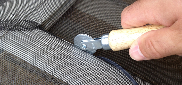 metal screen door repair in West Puente Valley